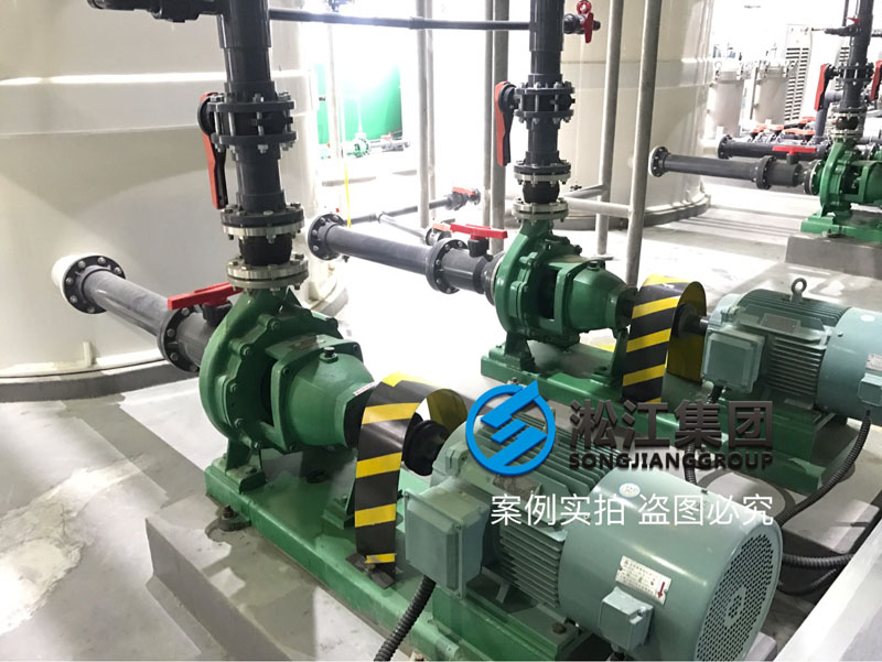 EPDM橡膠接頭使用現場“堅守崗位” EPDM橡膠接頭使用現場“堅守崗位”