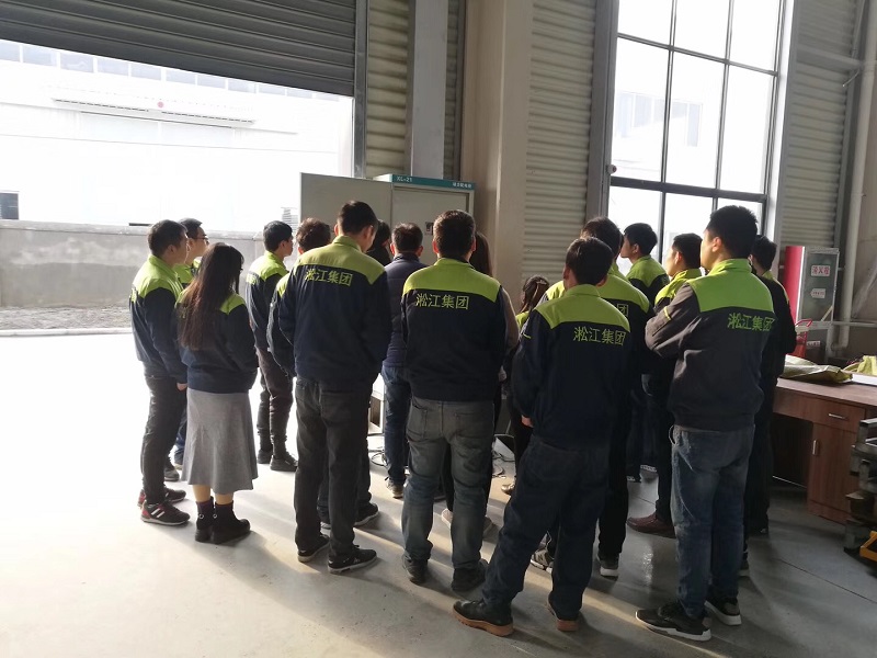 南通工廠上班第一天進行全面培訓 南通工廠上班第一天進行全面培訓