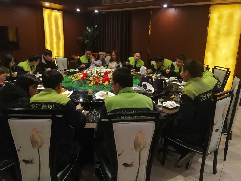 南通工廠上班第一天進行全面培訓 南通工廠上班第一天進行全面培訓