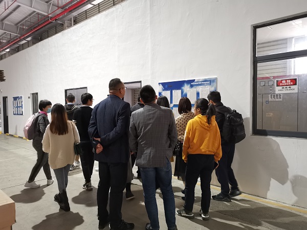 熱烈歡迎上海交大工商管理55期同學蒞臨指導工作 熱烈歡迎上海交大工商管理55期同學蒞臨指導工作